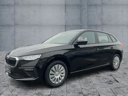 Schwarz Neu 2025 Skoda Scala Essence Kleinwagen | 21.370 € (Fairer Preis)