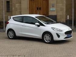 Weiß Gebraucht 2018 Ford Fiesta Trend Kleinwagen | 6.800 € (Fairer Preis)