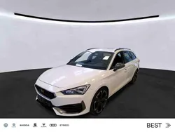 "candy" weiss Gebraucht 2022 Cupra Leon VZ Kombi | 25.499 € (Fairer Preis)