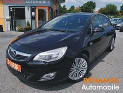 Schwarz Gebraucht 2012 Opel Astra Limousine | 6.390 € (Fairer Preis)