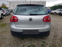 Silber Gebraucht 2007 VW Golf V Limousine | 1.900 € (Fairer Preis)