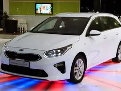 Cararraweiss Gebraucht 2021 Kia Ceed Sportswagon Vision Kombi | 18.950 € (Fairer Preis)