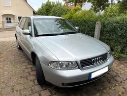 Silber Gebraucht 1996 Audi A4 Kombi | 1.699 € (Fairer Preis)
