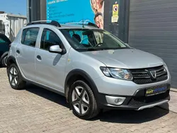 Silber Gebraucht 2015 Dacia Sandero Prestige Kleinwagen | 7.399 € (Fairer Preis)