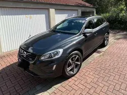Schwarz Gebraucht 2015 Volvo XC60 Momentum SUV | 11.000 € (Superpreis)
