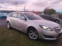 Silber Gebraucht 2015 Opel Insignia Kombi | 6.900 € (Fairer Preis)