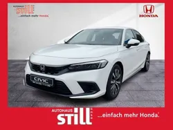 Platinum white pearl Neu 2024 Honda Civic Elegance Limousine | 33.980 € (Superpreis)