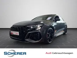 Daytonagrau perleffekt Gebraucht 2024 Audi RS3 Sportback Ambiente Kleinwagen | 63.990 € (Etwas zu teuer)