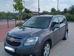 Grau Gebraucht 2013 Chevrolet Orlando SUV | 9.000 € (Fairer Preis)