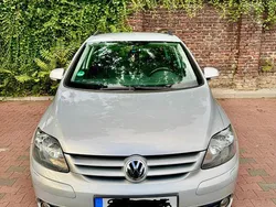 Silber Gebraucht 2008 VW Golf Plus Van / Kleinbus | 6.200 € (Etwas zu teuer)