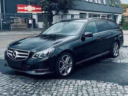 Obsidianschwarz metalliclack Gebraucht 2013 Mercedes E200 Kombi | 14.999 € (Guter Preis)