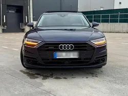 Blau Gebraucht 2018 Audi A8 Comfort Limousine | 39.000 € (Fairer Preis)