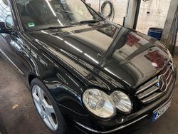 Schwarz Gebraucht 2007 Mercedes CLK350 Avantgarde Cabrio | 13.900 € (Etwas zu teuer)