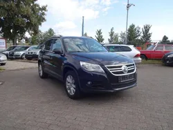 Schwarz Gebraucht 2009 VW Tiguan Sportline SUV | 6.980 € (Guter Preis)