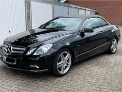 Schwarz Gebraucht 2010 Mercedes E250 AMG Cabrio | 15.950 € (Etwas zu teuer)