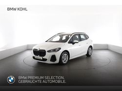 Weiss Gebraucht 2024 BMW 220 Active Tourer M Sport Van / Kleinbus | 30.830 € (Fairer Preis)