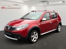 Rot Gebraucht 2012 Dacia Sandero Stepway Kleinwagen | 4.190 € (Fairer Preis)
