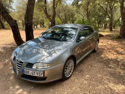Grau Gebraucht 2005 Alfa Romeo GT Coupé | 11.990 €