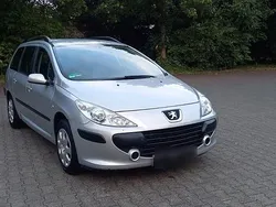 Grau Gebraucht 2006 Peugeot 307 Kombi | 1.950 € (Fairer Preis)