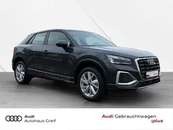 Manhattangrau metallic Gebraucht 2024 Audi Q2 Advanced Plus SUV | 37.890 €