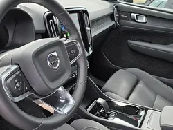 Grau Gebraucht 2023 Volvo XC40 Ultimate SUV | 36.900 € (Guter Preis)