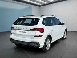 Weiß Neu 2025 Skoda Kamiq SUV | 22.949 € (Fairer Preis)