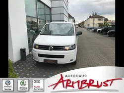Weiß Gebraucht 2013 VW Multivan Van / Kleinbus | 19.950 € (Etwas zu teuer)