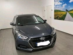 Grau Gebraucht 2017 Hyundai i40 Kombi | 10.500 € (Guter Preis)