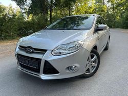 Silber Gebraucht 2012 Ford Focus Titanium Limousine | 9.390 € (Etwas zu teuer)