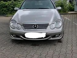 Beige Gebraucht 2004 Mercedes C180 Limousine | 1.700 € (Superpreis)