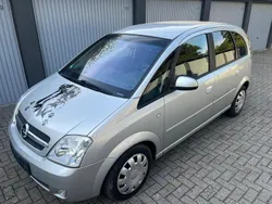 Silber Gebraucht 2003 Opel Meriva Van / Kleinbus | 890 € (Guter Preis)