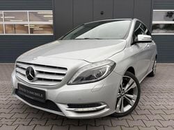 Silber Gebraucht 2012 Mercedes B200 Van / Kleinbus | 11.500 € (Guter Preis)