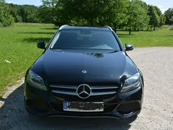 Schwarz Gebraucht 2017 Mercedes C220 Kombi | 17.750 € (Fairer Preis)