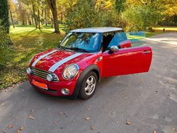 Rot Gebraucht 2009 Mini Cooper Kleinwagen | 5.600 € (Guter Preis)