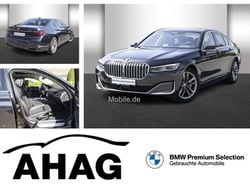 Grau Gebraucht 2022 BMW 745e Limousine | 52.990 € (Fairer Preis)