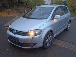 Silber Gebraucht 2010 VW Golf Plus Cross Comfortline Van / Kleinbus | 4.990 € (Fairer Preis)