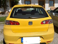 Gelb Gebraucht 2007 Seat Ibiza Reference Limousine | 1.000 € (Fairer Preis)