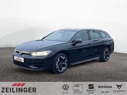 Grenadillschwarz Neu 2025 VW Passat R-line Kombi | 47.444 € (Superpreis)