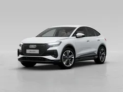 Gletscherweiß metallic Gebraucht 2022 Audi Q4 Sportback e-tron Ambiente SUV | 26.600 € (Fairer Preis)