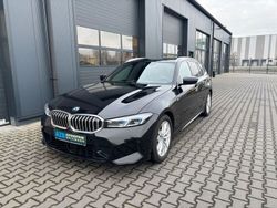 Schwarz Gebraucht 2024 BMW 330 M Sport Kombi | 34.980 € (Fairer Preis)