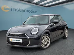 Schwarz Gebraucht 2024 Mini Cooper Kleinwagen | 29.499 € (Teuer)