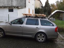 Beige Gebraucht 2012 Skoda Octavia Kombi | 4.800 € (Superpreis)