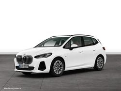 Weiß Gebraucht 2024 BMW 223 Active Tourer Van / Kleinbus | 44.886 € (Etwas zu teuer)