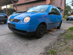 Blau Gebraucht 2000 VW Lupo Kleinwagen | 650 € (Guter Preis)