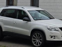 Weiß Gebraucht 2008 VW Tiguan Sportline SUV | 4.600 € (Guter Preis)