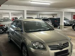 Grün Gebraucht 2006 Toyota Avensis T2 Limousine | 5.999 € (Etwas zu teuer)