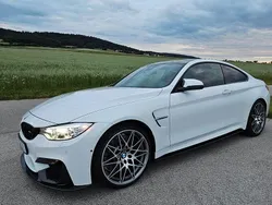 Weiß Gebraucht 2015 BMW M4 M Performance Coupé | 46.900 €