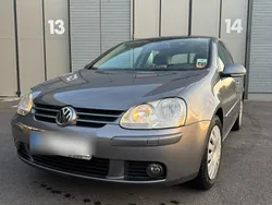 Grau Gebraucht 2006 VW Golf V Goal Kleinwagen | 4.750 € (Etwas zu teuer)