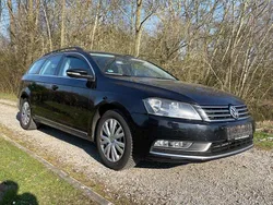 Schwarz Gebraucht 2011 VW Passat Comfortline Kombi | 3.790 € (Fairer Preis)