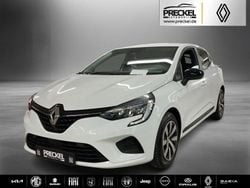 Arktisweiß Gebraucht 2023 Renault Clio V Equilibre Kleinwagen | 12.370 € (Guter Preis)